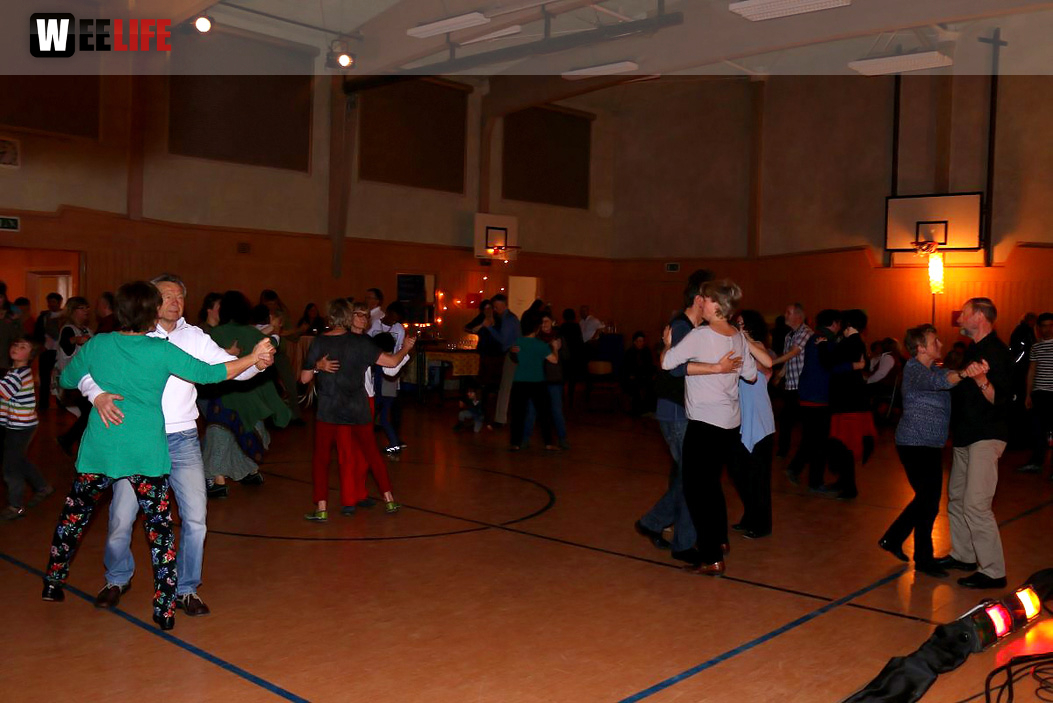 Bal Folk Tanzfest mit Livemusik