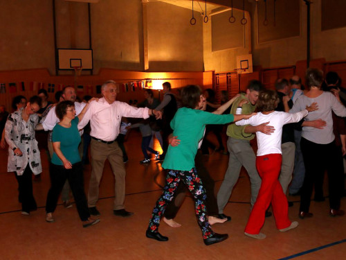 Bal Folk Tanzfest mit Livemusik – Foto 26