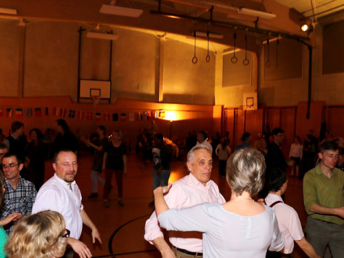 Bal Folk Tanzfest mit Livemusik – Foto 27