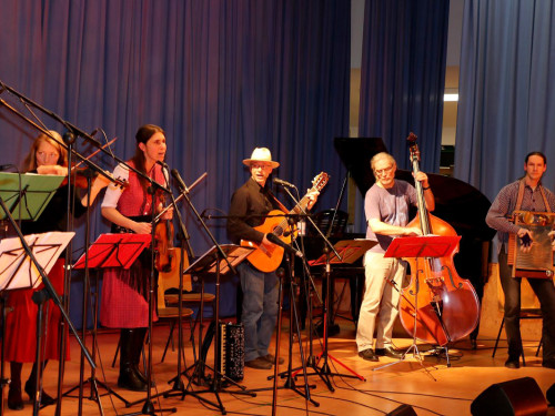 Bal Folk Tanzfest mit Livemusik – Foto 29