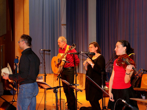 Bal Folk Tanzfest mit Livemusik – Foto 52