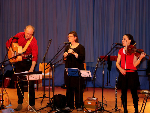 Bal Folk Tanzfest mit Livemusik – Foto 55