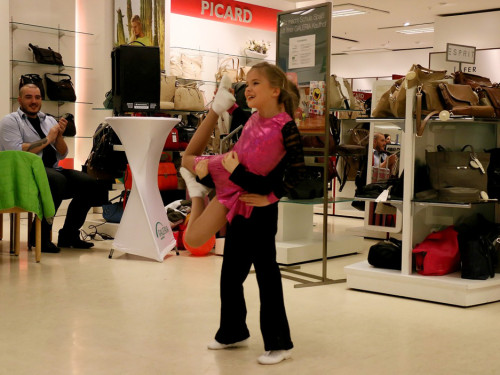 SchulranzenMesse mit Auftritt der Soul-City-Dancers – Foto 19