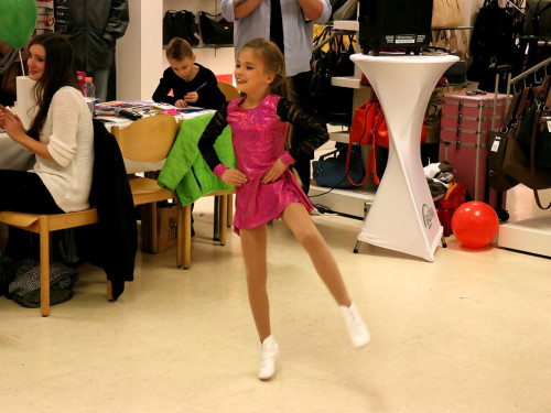 SchulranzenMesse mit Auftritt der Soul-City-Dancers – Foto 35