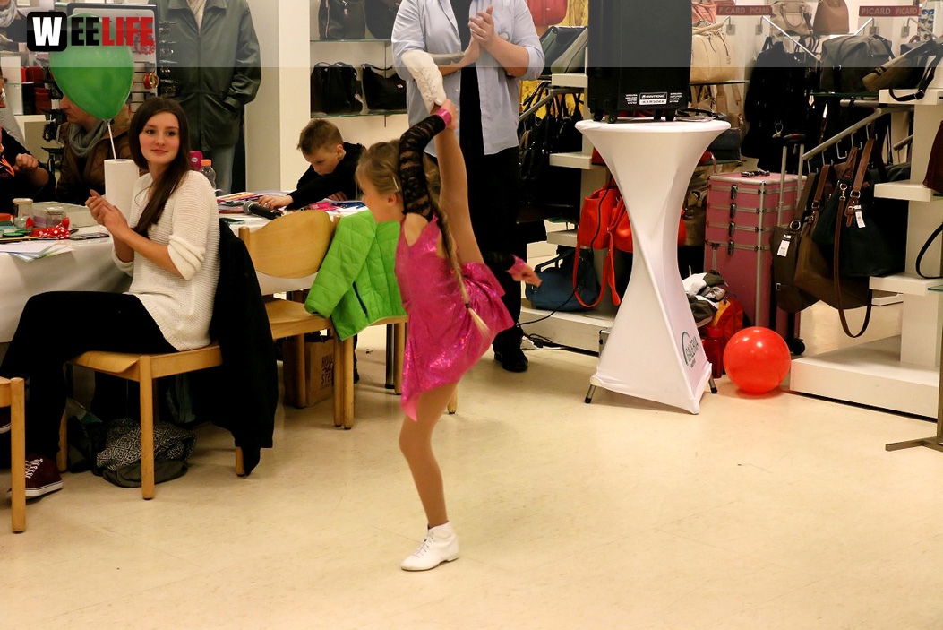 SchulranzenMesse mit Auftritt der Soul-City-Dancers