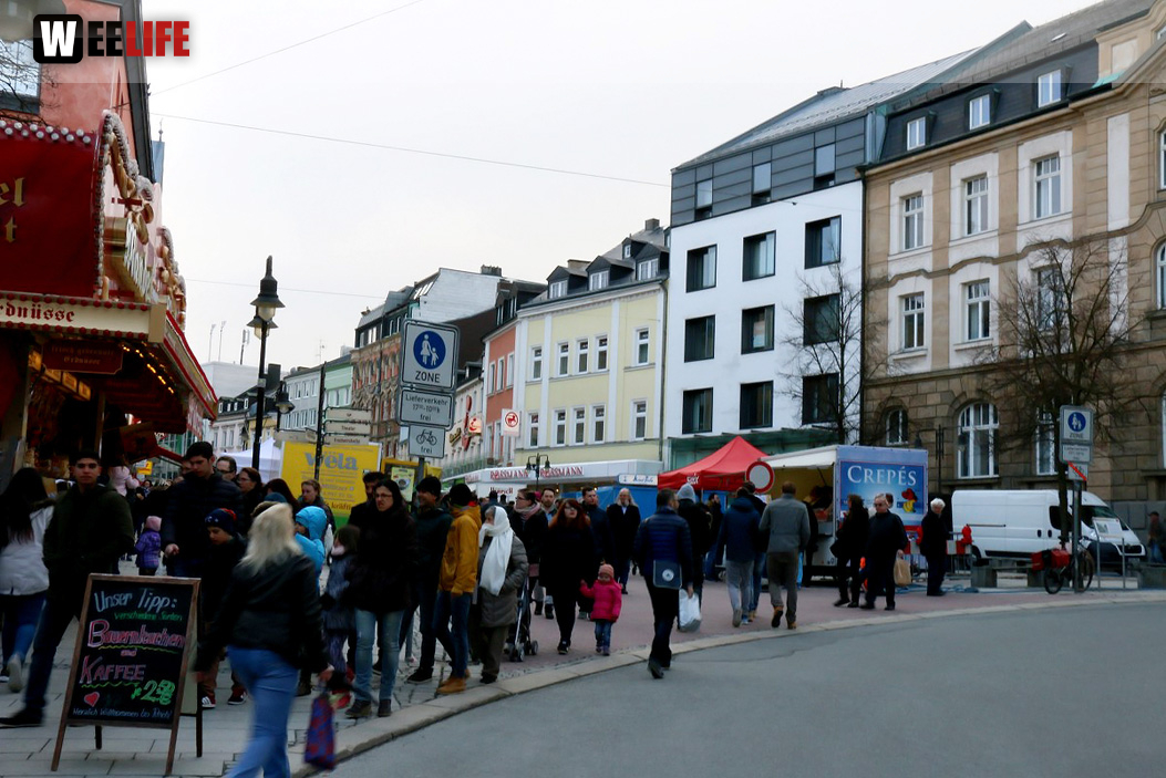 Maestro Handwerkermarkt mit verkaufsoffenen Sonntag