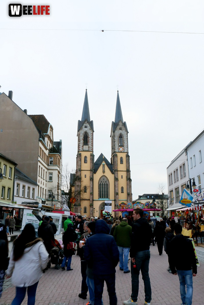 Maestro Handwerkermarkt mit verkaufsoffenen Sonntag