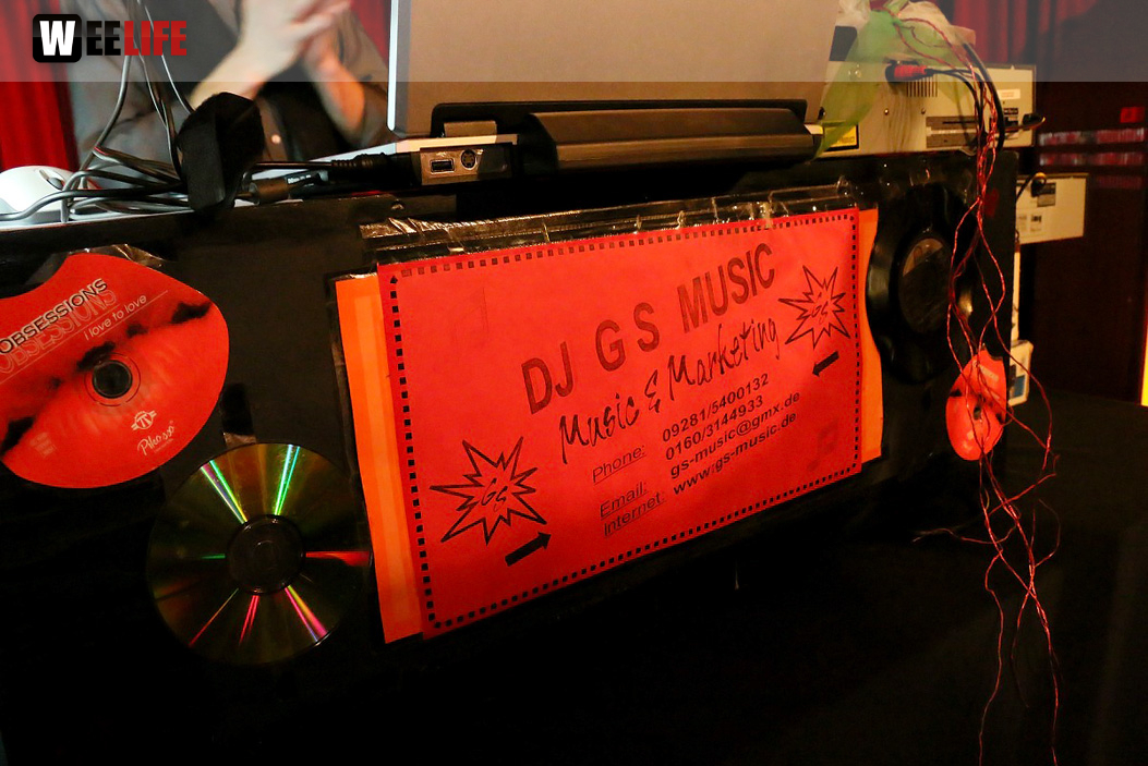 Tanzparty mit DJ und 50er Outfitpremierung