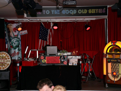 Tanzparty mit DJ und 50er Outfitpremierung – Foto 20