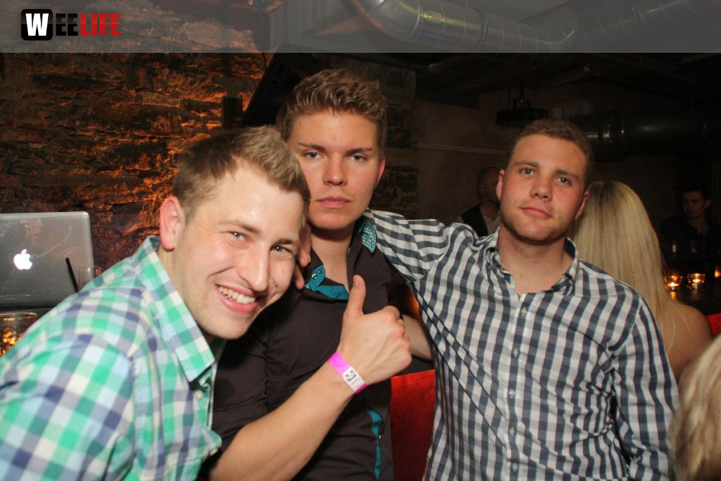 DIE OSTERSESSION