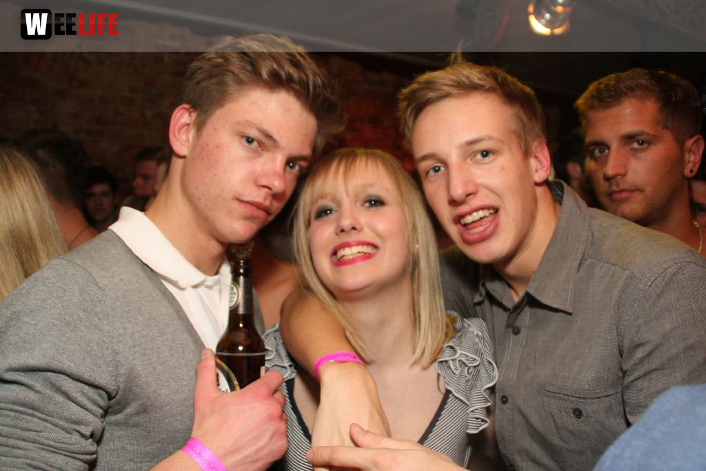 DIE OSTERSESSION
