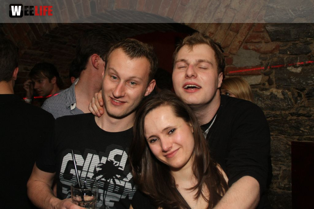 DIE OSTERSESSION