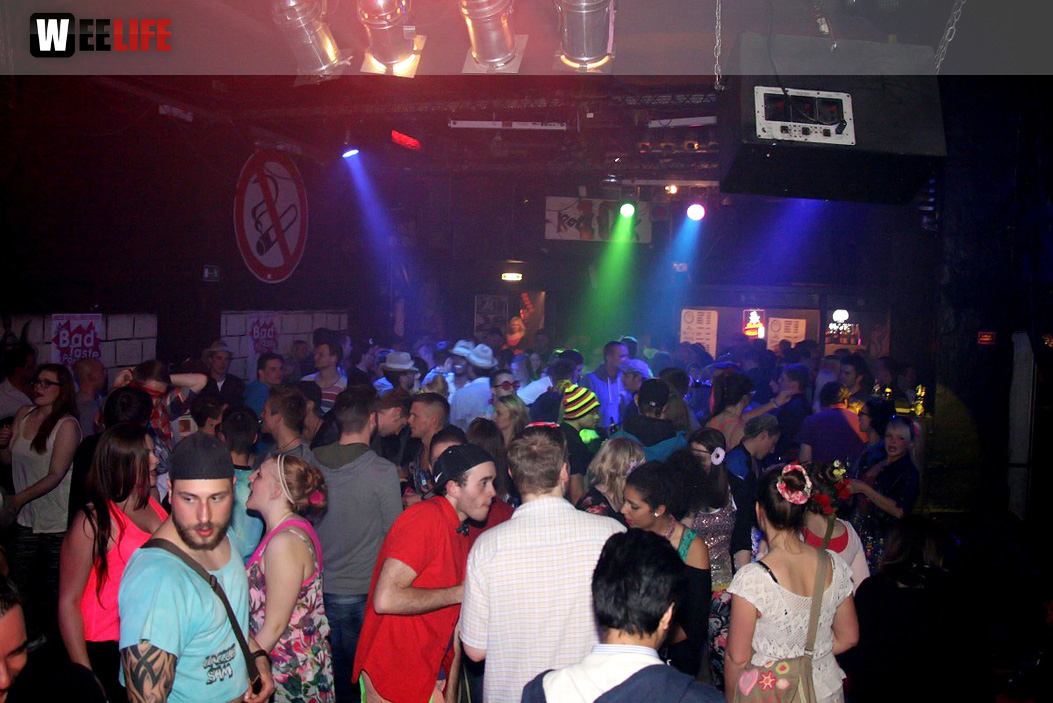 BAD TASTE PARTY SPRING EDITION