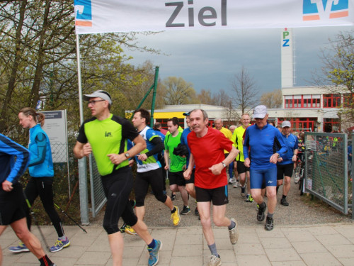 Benefizlauf  Menschen laufen für Menschen – Foto 17