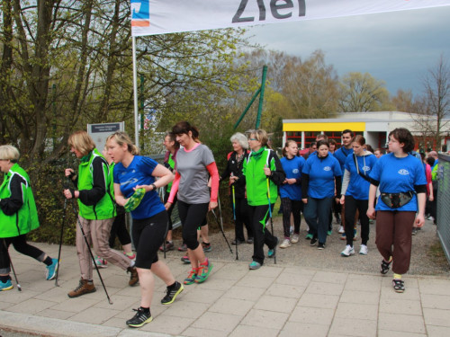 Benefizlauf  Menschen laufen für Menschen – Foto 40
