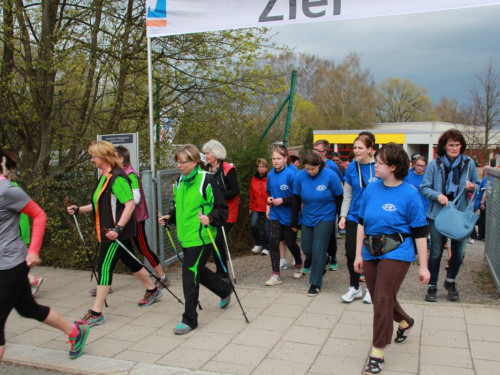 Benefizlauf  Menschen laufen für Menschen – Foto 41