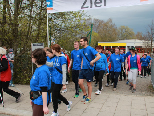 Benefizlauf  Menschen laufen für Menschen – Foto 43