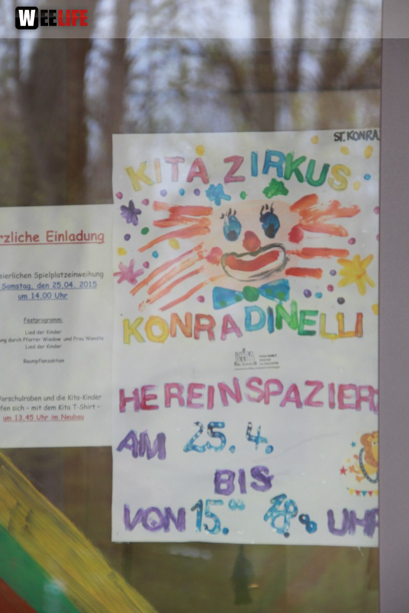 Frühlingsfest Zirkusvorstellung Einweihung des Spielplatzes