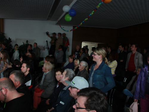  Frühlingsfest Zirkusvorstellung Einweihung des Spielplatzes – Foto 11