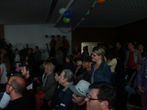 Frühlingsfest Zirkusvorstellung Einweihung des Spielplatzes – Foto 25
