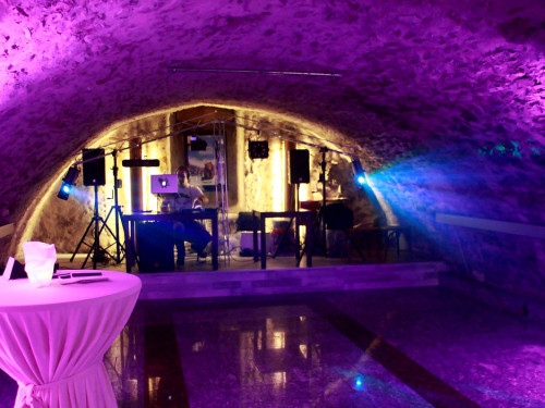 Meinel Weißbierparty Schwarz-Weiß mit DJ Chris Mü – Foto 5