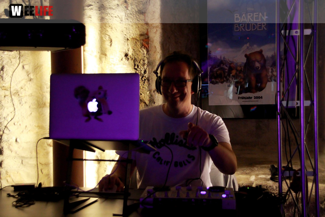 Meinel Weißbierparty Schwarz-Weiß mit DJ Chris Mü