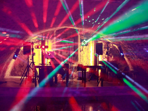 Meinel Weißbierparty Schwarz-Weiß mit DJ Chris Mü – Foto 13