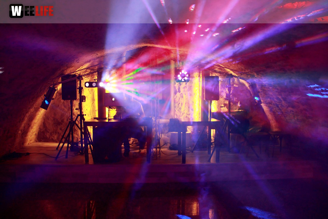 Meinel Weißbierparty Schwarz-Weiß mit DJ Chris Mü