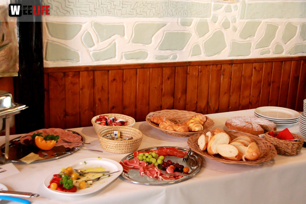 Hof bruncht großer Sonntags-Brunch d. Hofer Gastronomie
