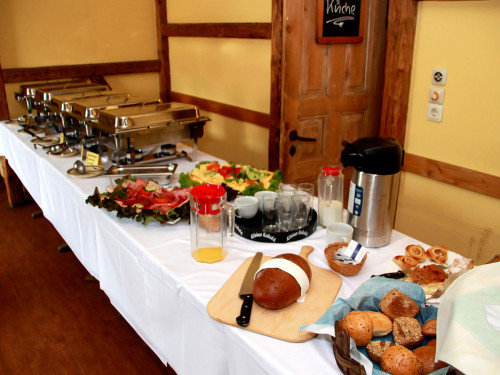 Hof bruncht großer Sonntags-Brunch d. Hofer Gastronomie – Foto 7