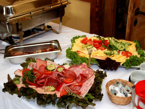 Hof bruncht großer Sonntags-Brunch d. Hofer Gastronomie – Foto 10