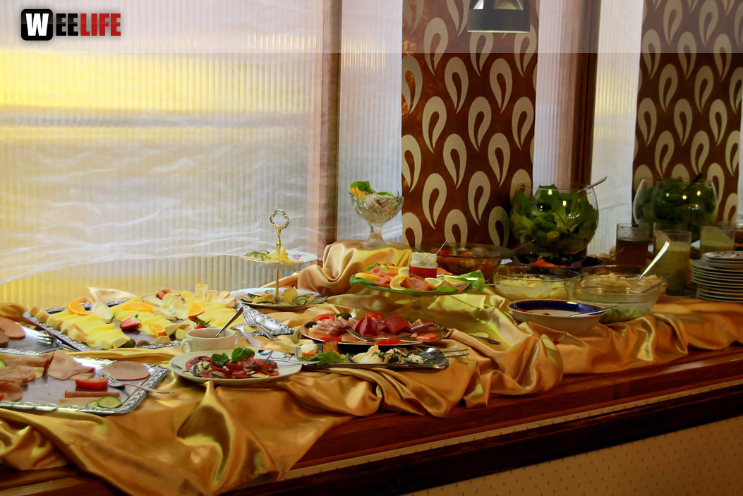 Hof bruncht großer Sonntags-Brunch d. Hofer Gastronomie