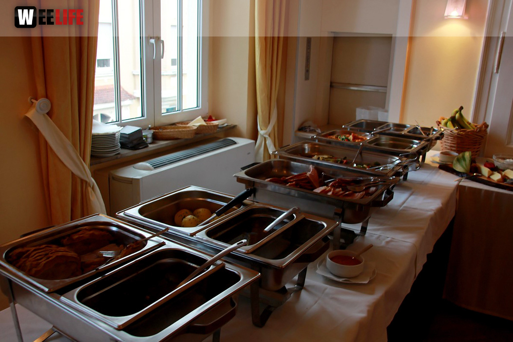 Hof bruncht großer Sonntags-Brunch d. Hofer Gastronomie