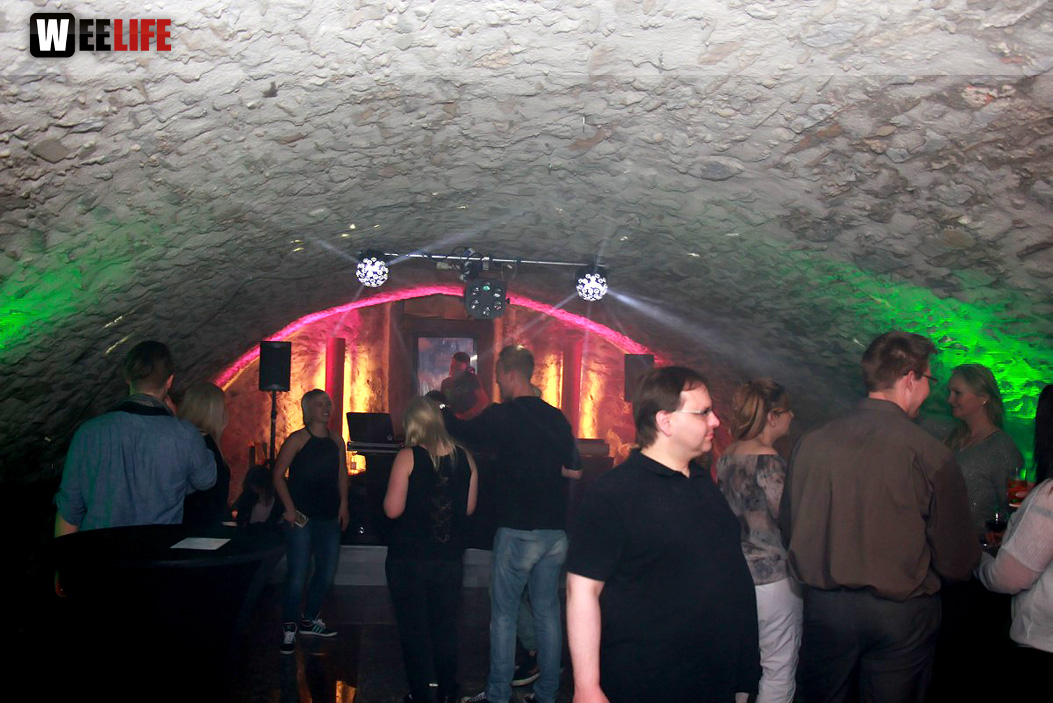 Ü30 Party