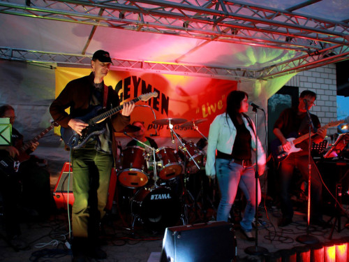 1. InnenHofKonzert 2015 mit Bogeymen – Foto 8