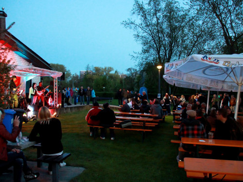 1. InnenHofKonzert 2015 mit Bogeymen – Foto 11