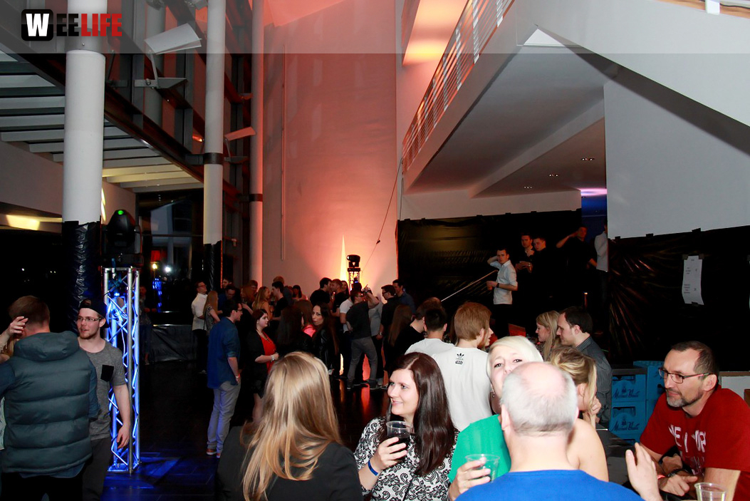 Boom Wars Party