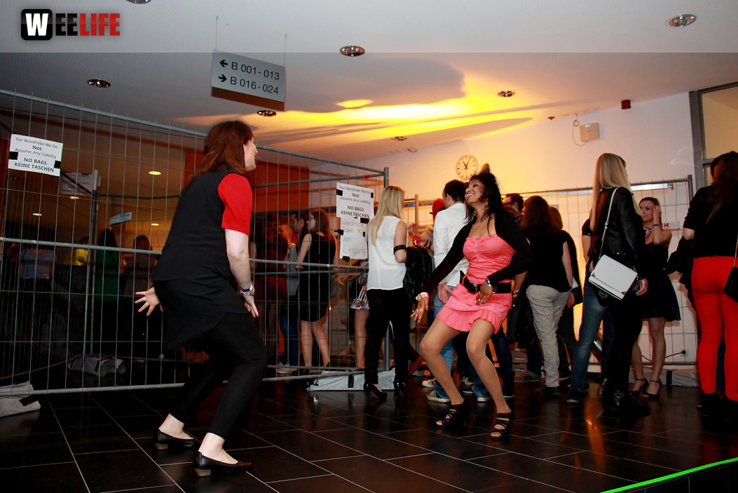 Boom Wars Party