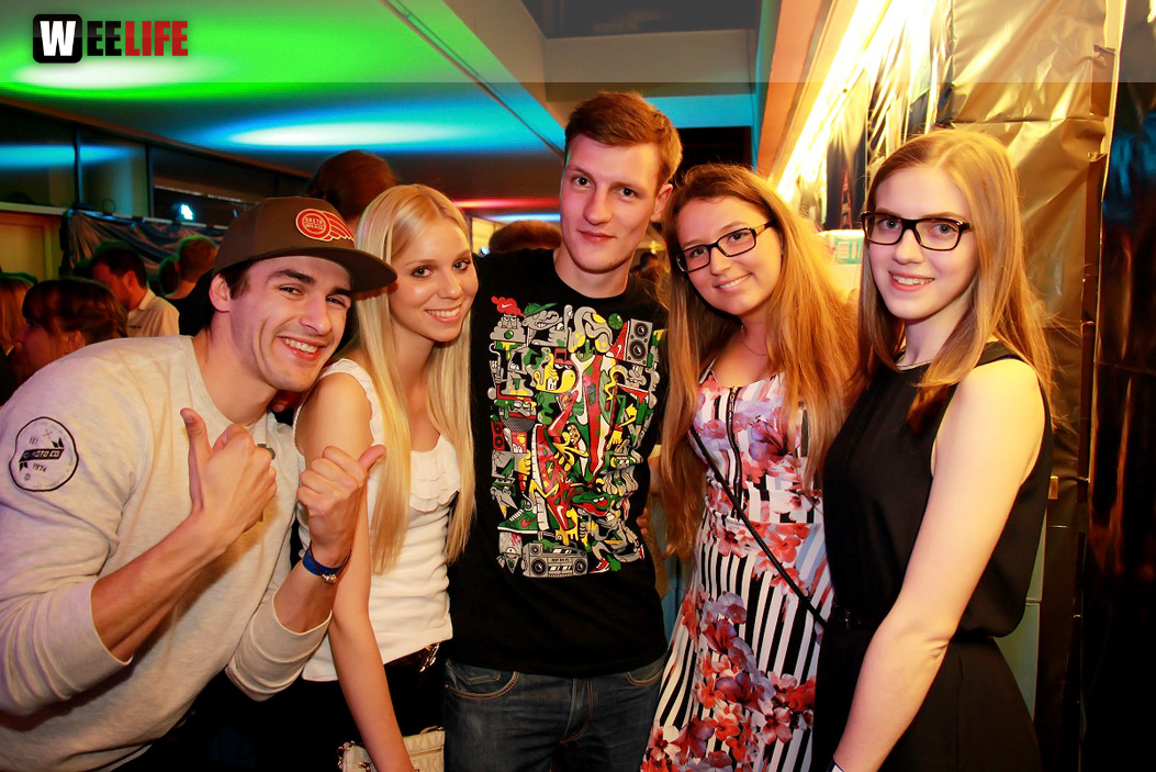 Boom Wars Party