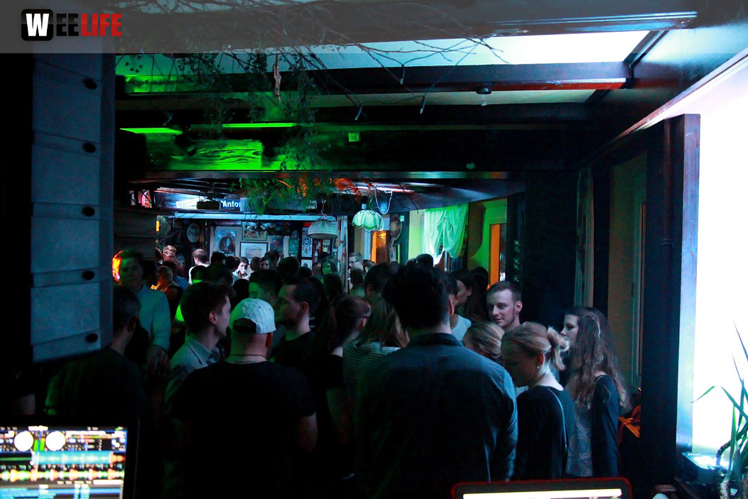School´s Out Schüler Party