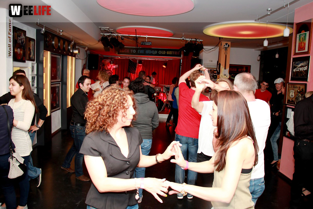 Salsa-Party Latin Night