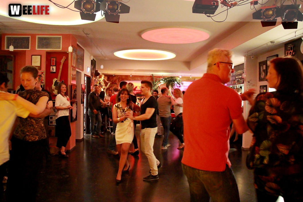 Salsa-Party Latin Night