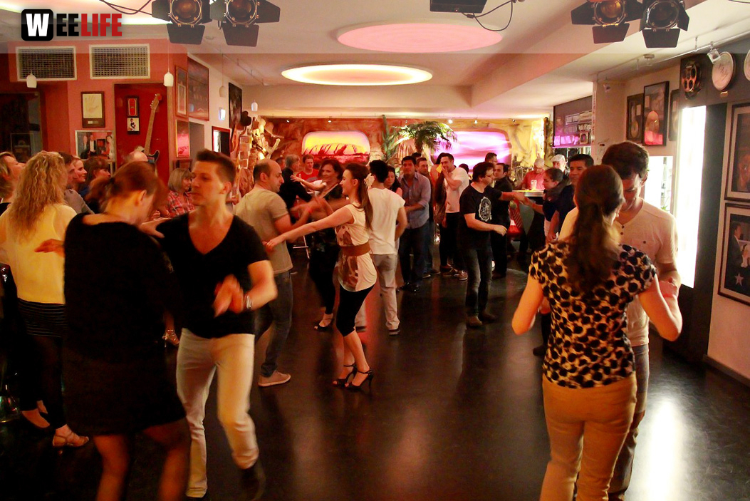 Salsa-Party Latin Night