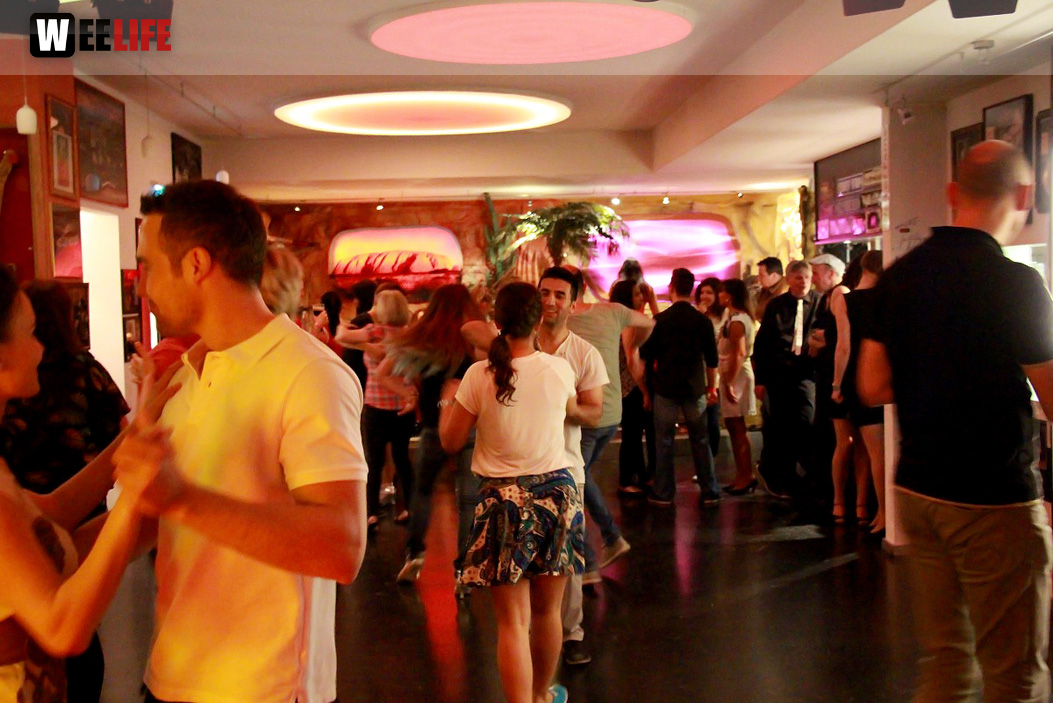 Salsa-Party Latin Night
