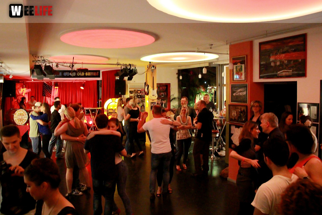 Salsa-Party Latin Night