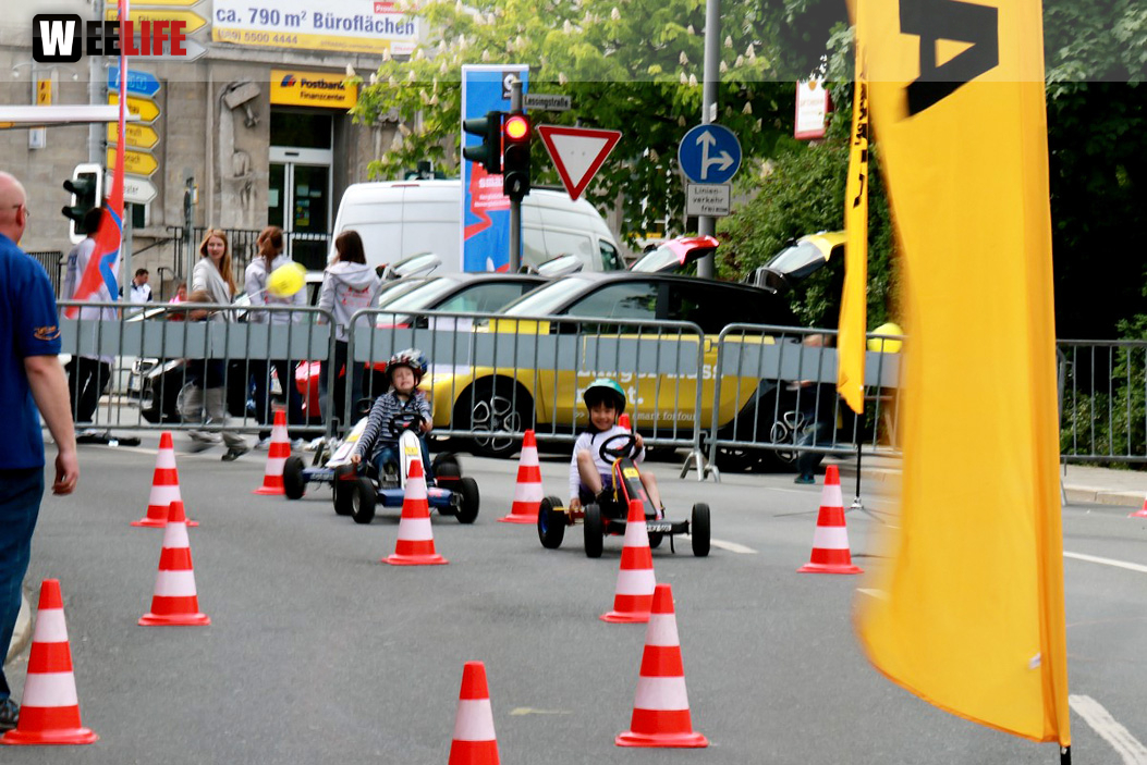 Autoschau Boxenstopp
