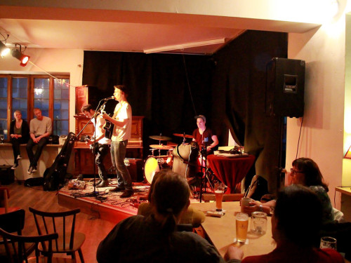 Konzert The Roscoe  22.5.2015 Kunstkaufhaus – Foto 9
