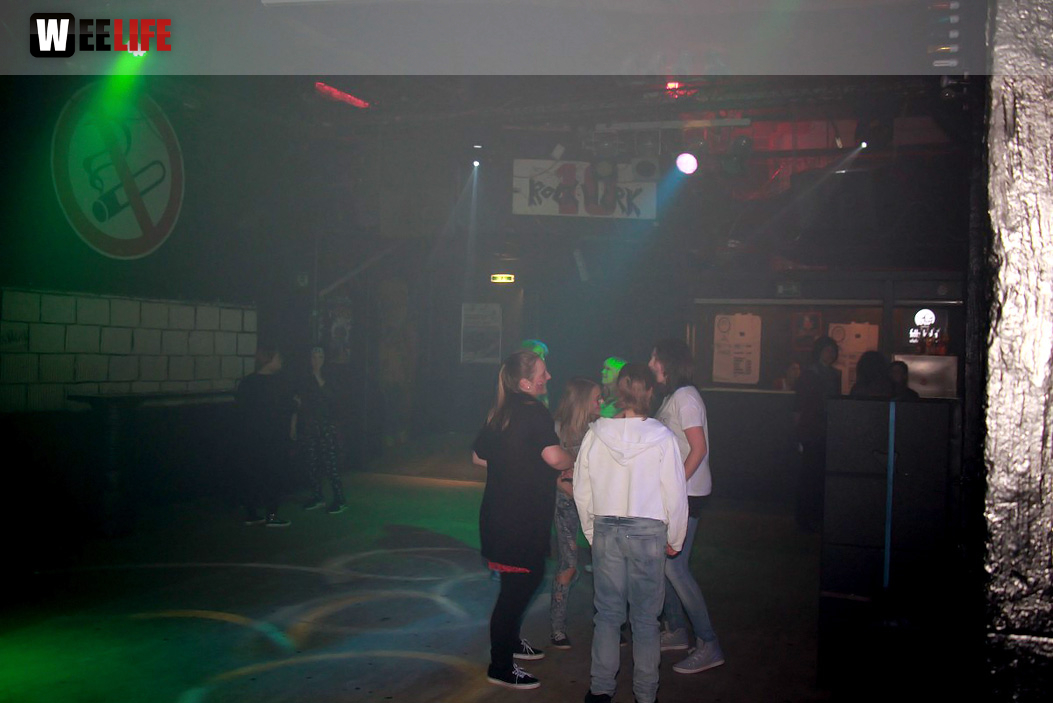 Jugenddisco mit DJane Ina Angel