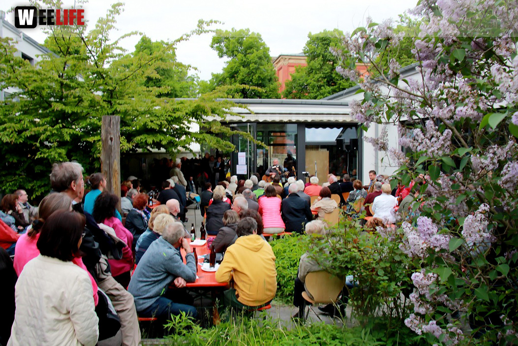 InnenHofKonzert mit Duo Joke Rambacher u. Gerspitzer S. Baker, D. Lüddicke 