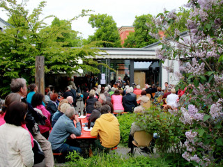 Foto 133244 im Album